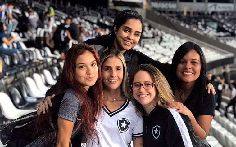 Torcida Feminina - Botafogo