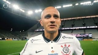 Fábio Santos Corinthians Gremio