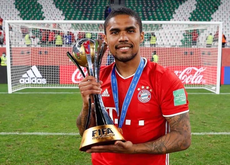 Douglas Costa no Mundial