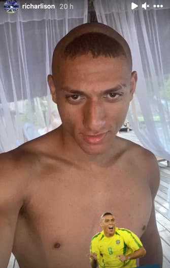 Richarlison 'cascão'