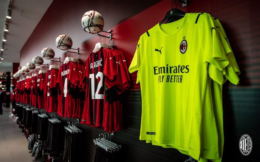 Nova camisa do Milan