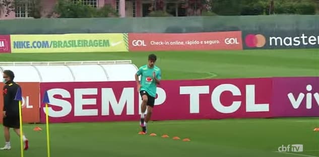 Rodrigo Caio - treino Seleção