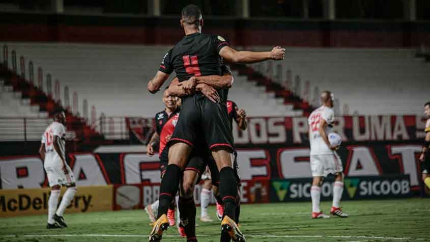 Atlético GO x São Paulo