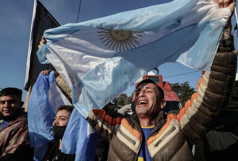 Festa da torcida argentina em Buenos Aires após título da Copa América