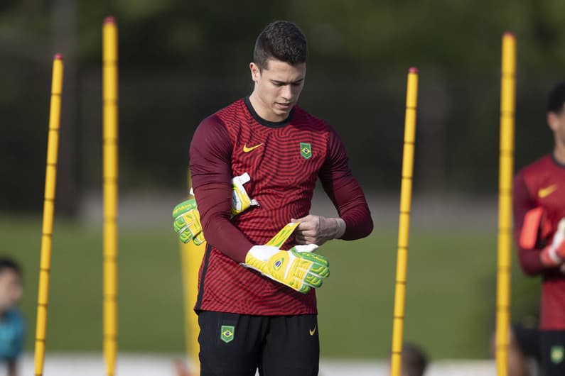 Seleção Brasileira Olímpica - Treino no Japão 20/07/2021 - Brenno