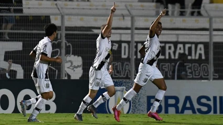 Ponte Preta x Coritiba