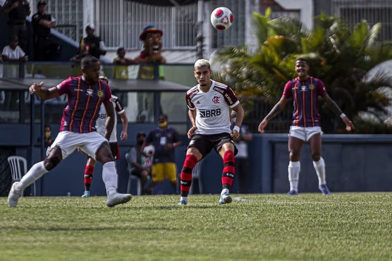 Flamengo x Madureira - Andreas Pereira