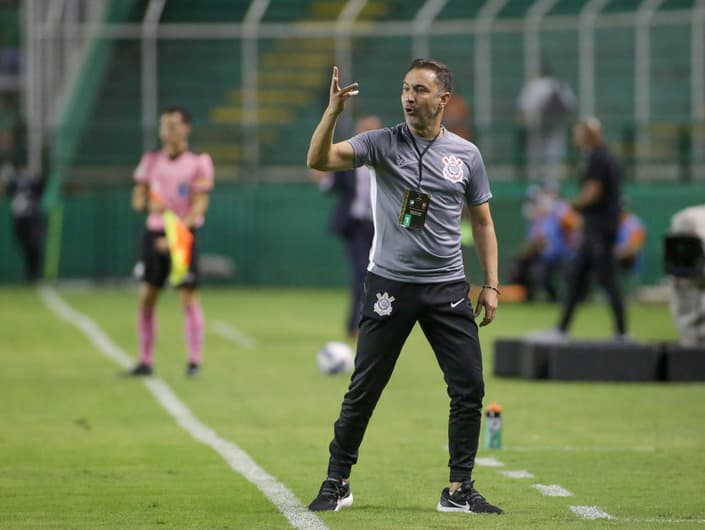 Deportivo Cali x Corinthians - Vítor Pereira