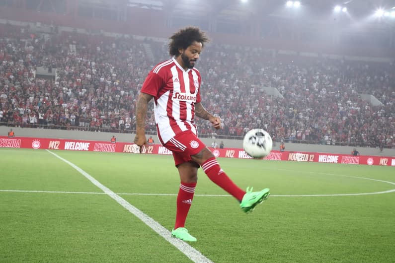 Apresentação de Marcelo no Olympiacos