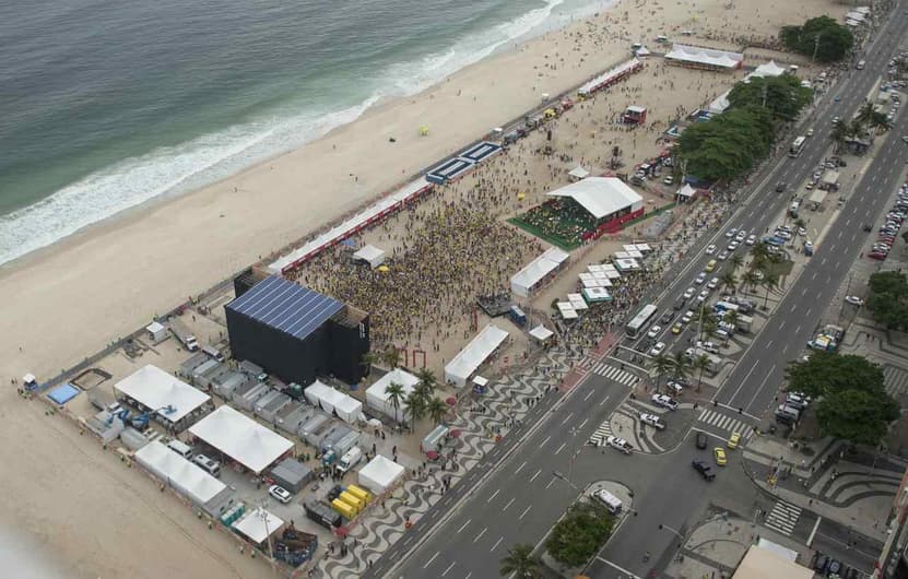 Fã Fest Copacabana - Brasil x Servia