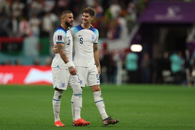 Kyle Walker e John Stones