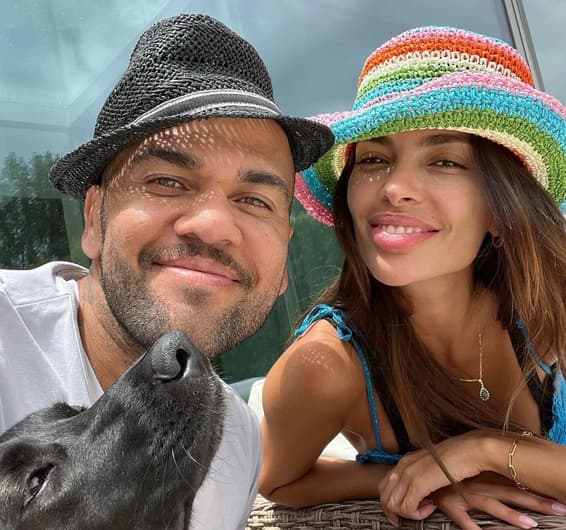 Dani Alves e Joana Sanz