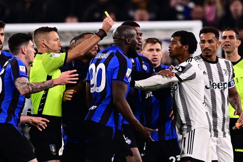 Inter de Milão e Juventus fazem um dos maiores clássicos do futebol internacional; confira as estatísticas do confronto (Foto: Marco BERTORELLO / AFP)