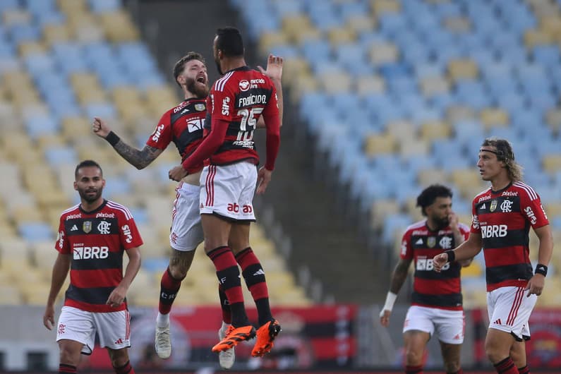 Campeonato Brasileiro 2023 &#8211; Flamengo vs Botafogo Léo Pereira do Flamengo, comemora o seu gol, com Fabrício Bruno durant