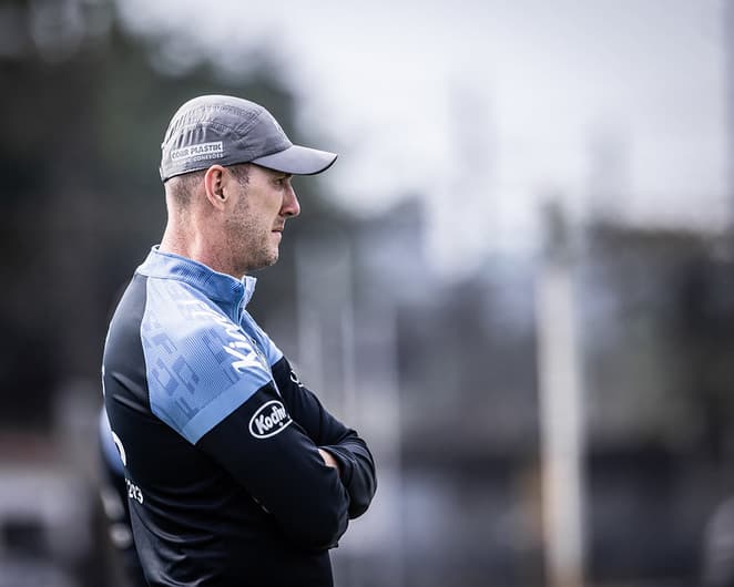 Paulo Turra, técnico do Santos