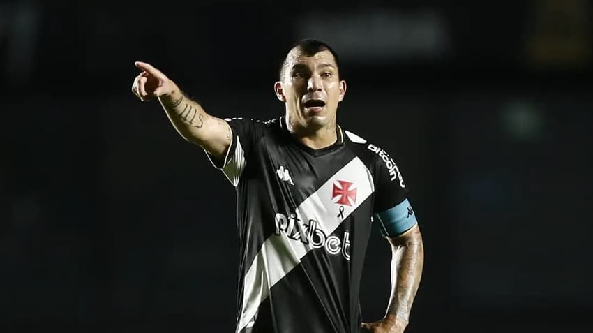 Medel Vasco (Daniel Ramalho/CRVG)