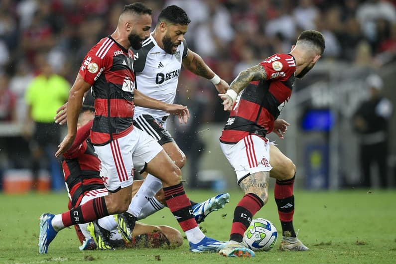 Partida entre Flamengo e Atletico Mineiro valida pelo Campeonato Brasileiro 2023.