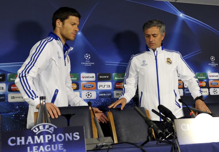 Xabi Alonso e José Mourinho - Real Madrid