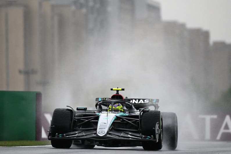 Lewis Hamilton / Mercedes