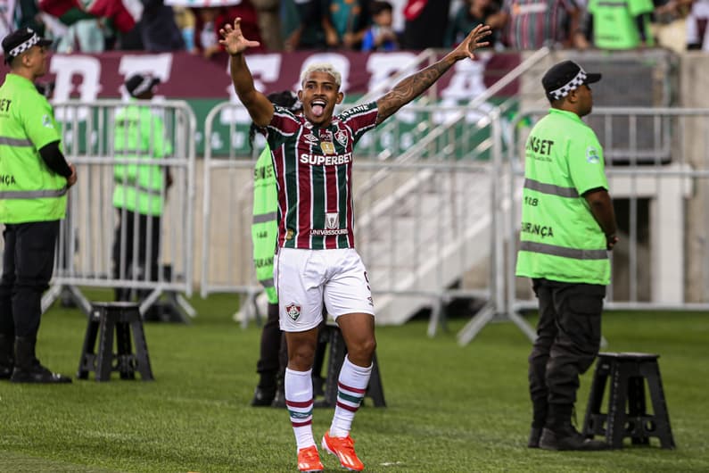 Fluminense x Alianza Lima - John Kennedy