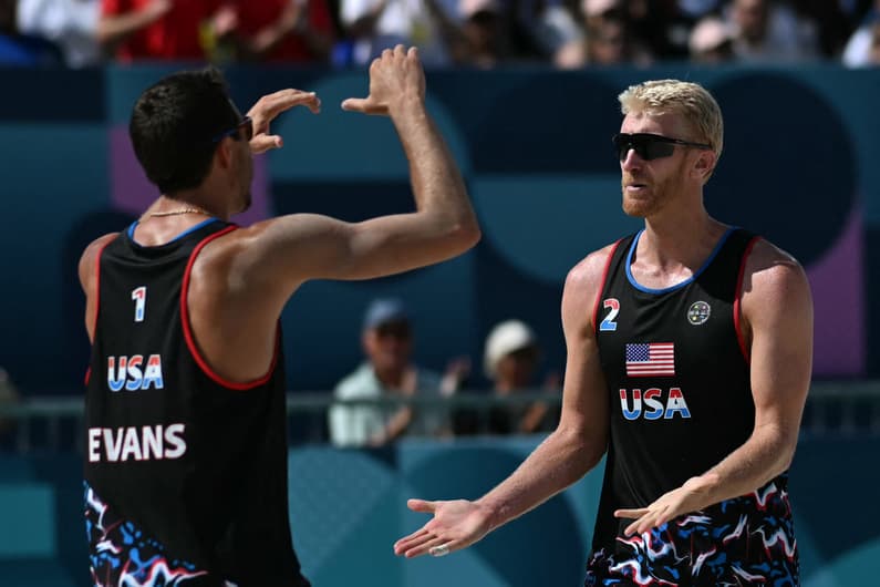 BEACH VOLLEYBALL-OLY-PARIS-2024-FRA-USA