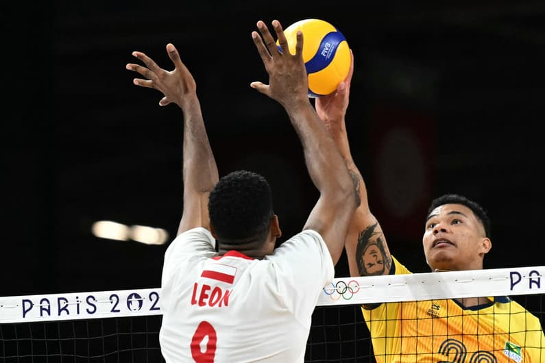 VOLLEYBALL-OLY-PARIS-2024-POL-BRA