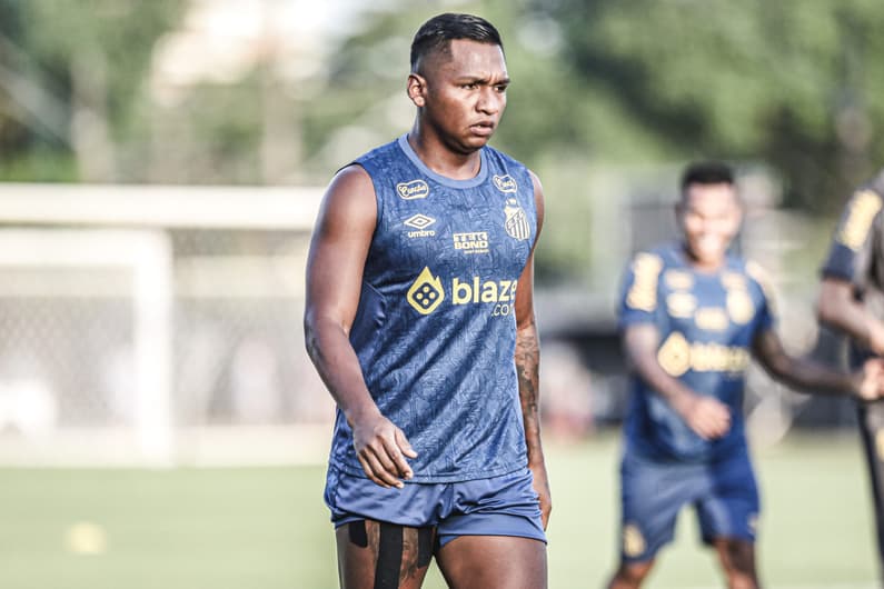 SANTOS, TREINO