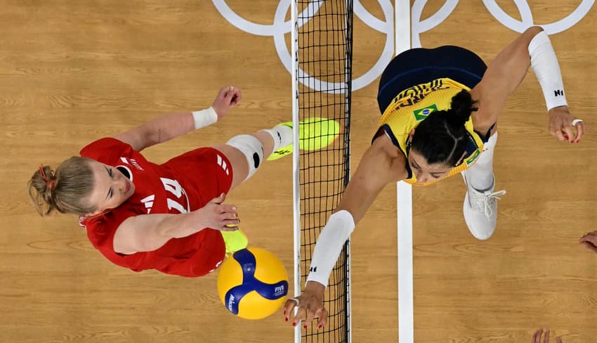 VOLLEYBALL-OLY-PARIS-2024-BRA-POL