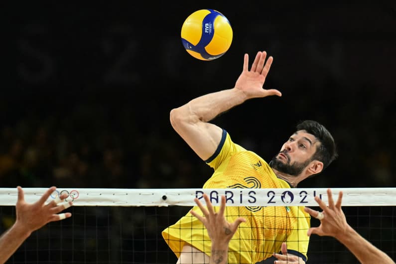 VOLLEYBALL-OLY-PARIS-2024-USA-BRA