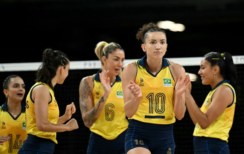 VOLLEYBALL-OLY-PARIS-2024-BRA-DOM