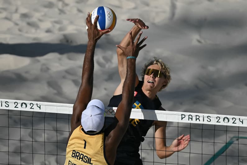 BEACH VOLLEYBALL-OLY-PARIS-2024-BRA-SWE