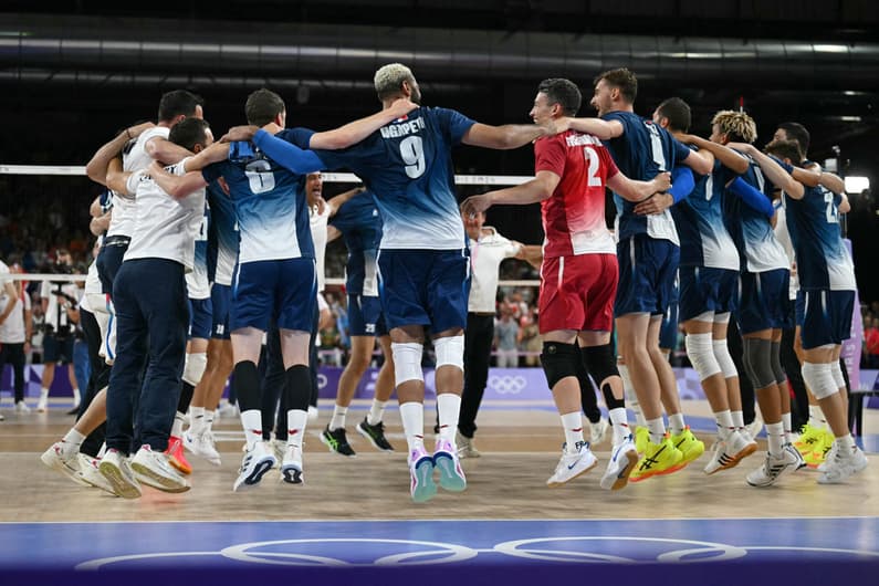 VOLLEYBALL-OLY-PARIS-2024-FRA-POL