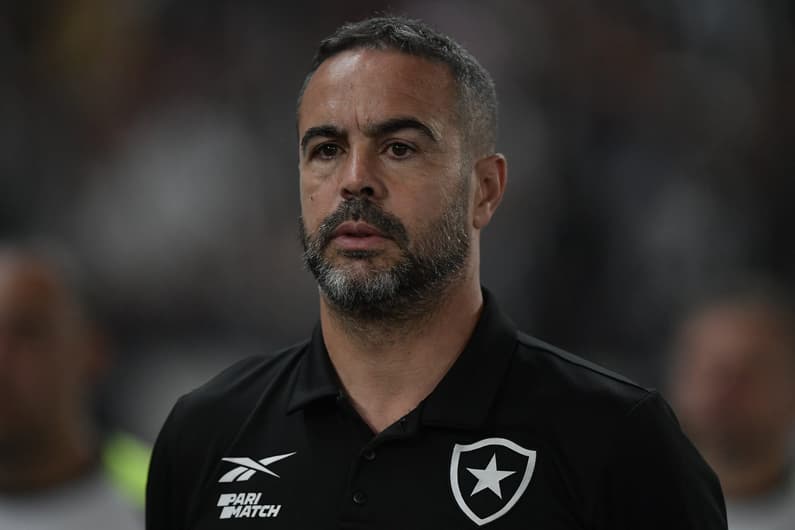 Botafogo x Fortaleza - Artur Jorge