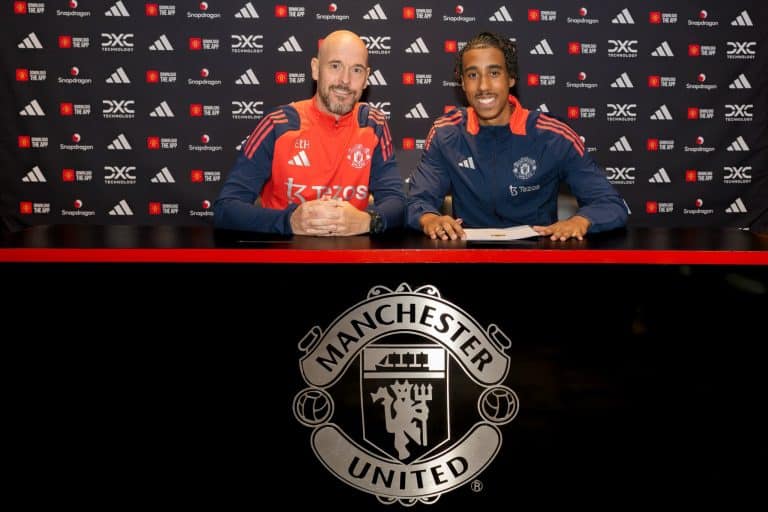 Yoro-e-anunciado-como-reforco-do-Manchester-United-768&#215;512