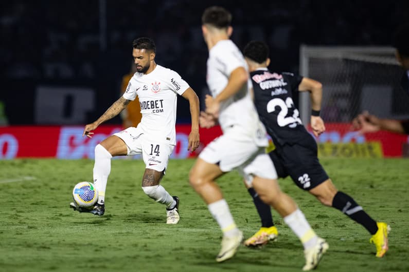 Corinthians e Red Bull Bragantino duelam hoje pela vigésima segunda rodada do Brasileirão. Foto: Fabio Moreira Pinto/AGIF