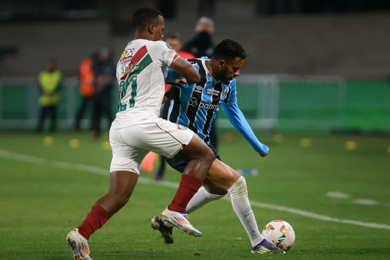 Em jogo hoje, Grêmio e Fluminense decidem vaga para as quartas de final da Libertadores. Foto: Maxi Franzoi/AGIF