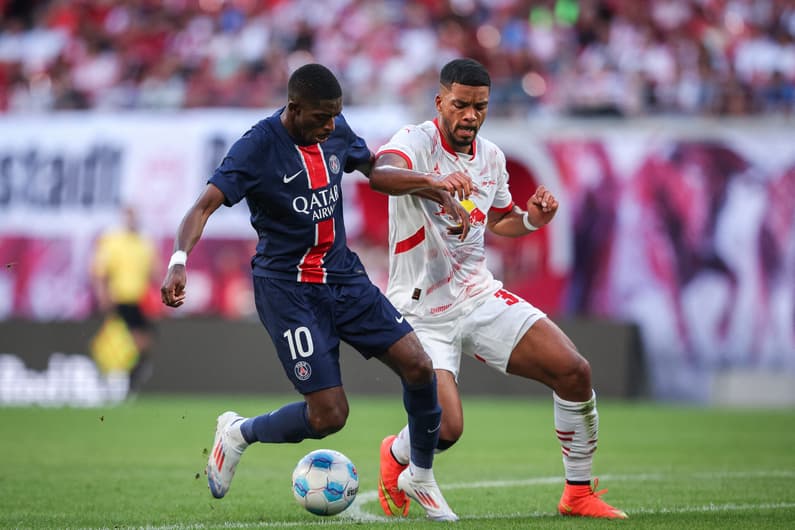 No jogo de hoje, PSG estreia oficialmente sem a presença do craque, Kylian Mbappé, que se transferiu ao Real Madrid. Foto: Ronny HARTMANN / AFP