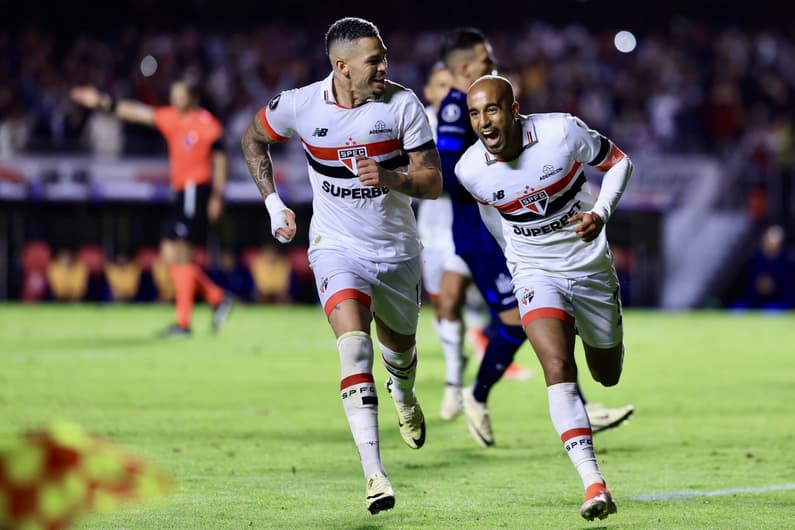 Em jogo hoje, São Paulo decide vaga na Libertadores contra o Nacional, diante de sua torcida. Foto: Marcello Zambrana/AGIF