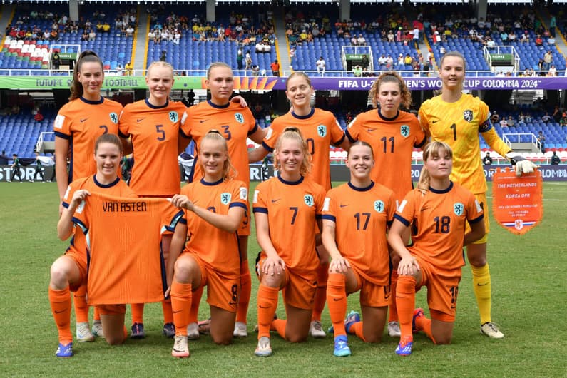 FBL-WOMEN-U-20-WORLD CUP-NED-PRK