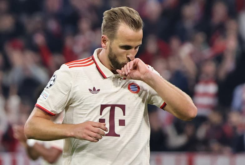 Harry Kane comemora gol pelo Bayern de Munique (Foto: Alexandra Beier/AFP)