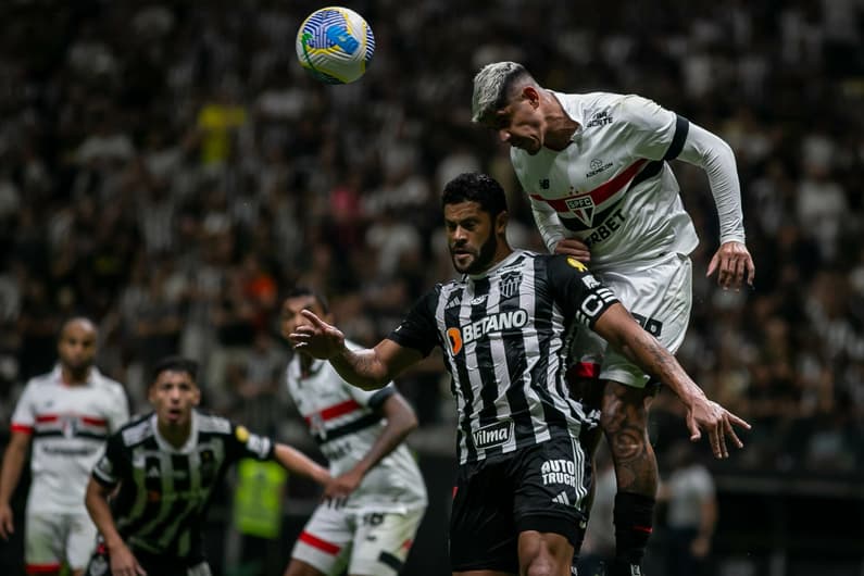 Hulk em Atletico-MG x São Paulo na Arena MRV