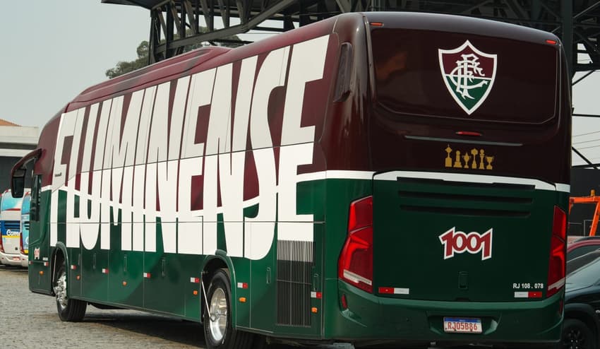 Novo ônibus do Fluminense 2