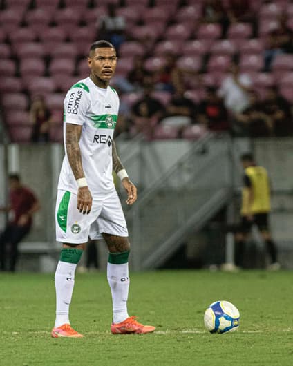 Zé Gabriel alcança números expressivos pelo Coritiba (Foto: Divulgação)