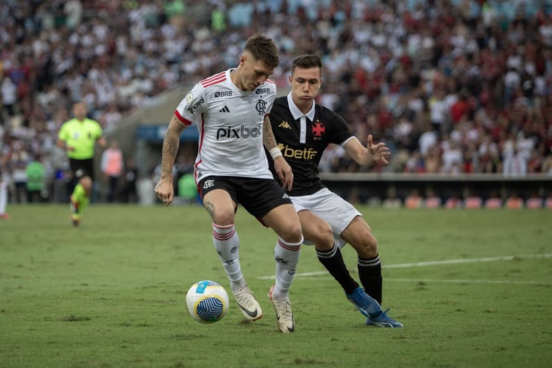 Em clássico no Rio de Janeiro, Flamengo e Vasco duelam pelo Brasileirão; Veja os destaques dos jogos de hoje (Foto: Thiago Vasconcelos Dos Santos/AGIF)