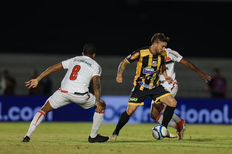 O líder da Série B, Novorizontino, encara o Botafogo-SP; Confira os destaques dos jogos de hoje (Foto: Pedro Zacchi/AGIF)