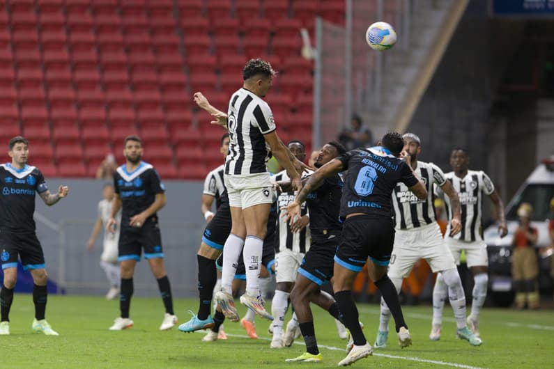 BRASILEIRO A 2024, BOTAFOGO X GREMIO