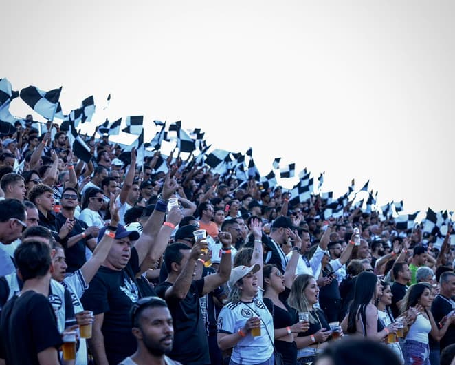 Torcida do Athletic no estádio em São João del Rey (foto: facebook do Athletic)