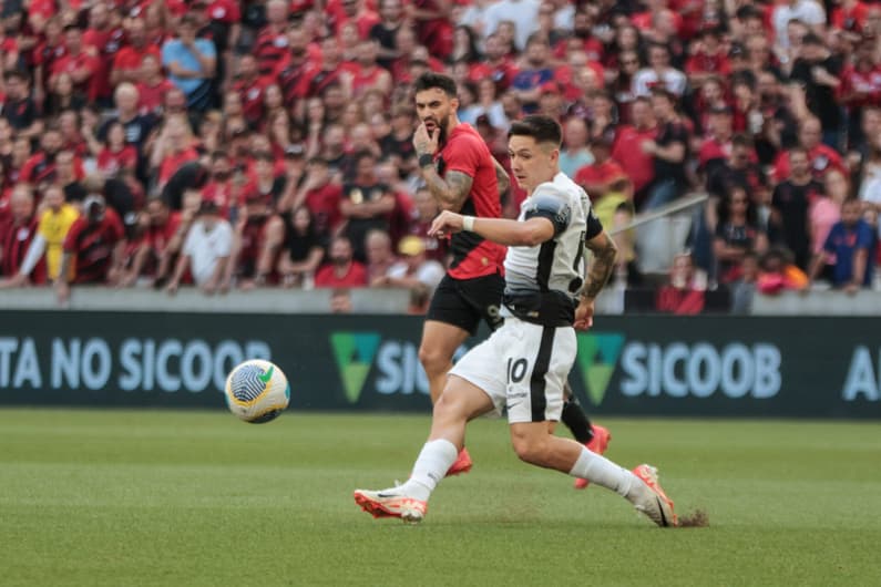 Confira as informações do jogo do Corinthians hoje (Foto: Robson Mafra/AGIF)