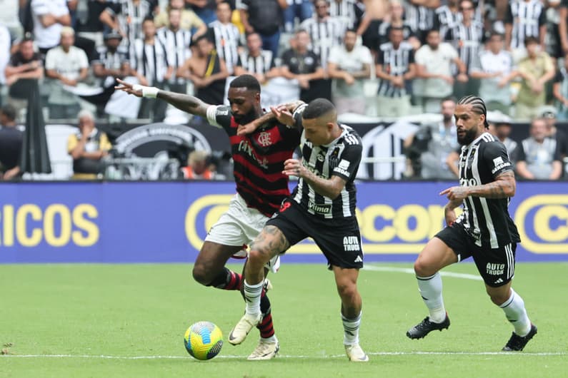 Atlético-MG x Flamengo – final da Copa do Brasil – Gerson e Arana