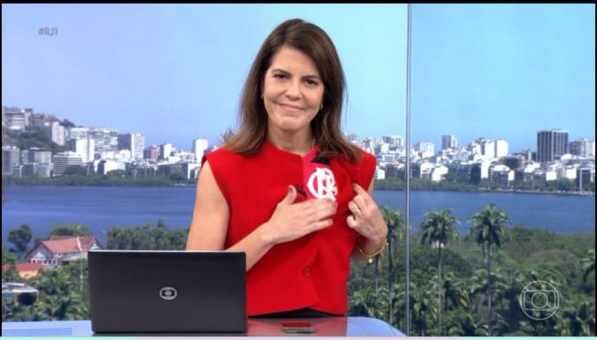 Mariana Gross camisa do Flamengo